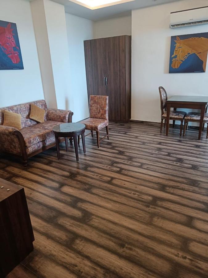 Hotel The Vilana A Unit Of Jg Developers Rishīkesh 외부 사진